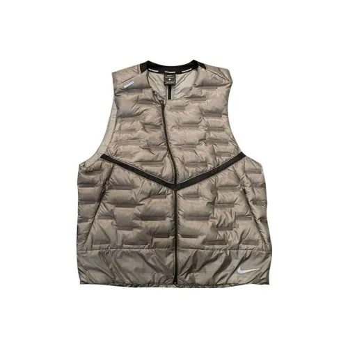 Nike Серый Мужской Жилеты