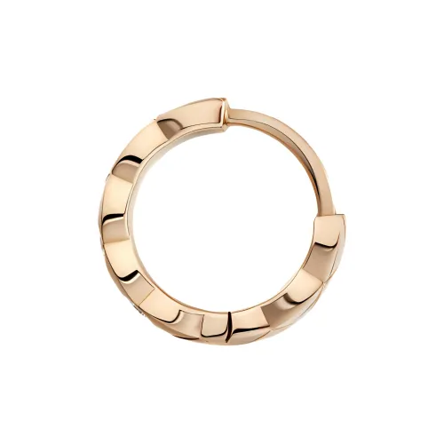 CHANEL Миниатюрная Серьга-кольцо Coco Crush Мотив Matelassé, Мини-версия, Золото BEIGE GOLD 18 Карат, Бриллианты