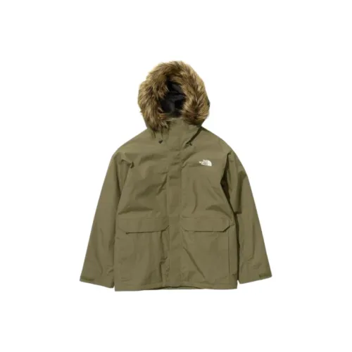 THE NORTH FACE Куртки и Пальто Мужской Оливково-зеленый