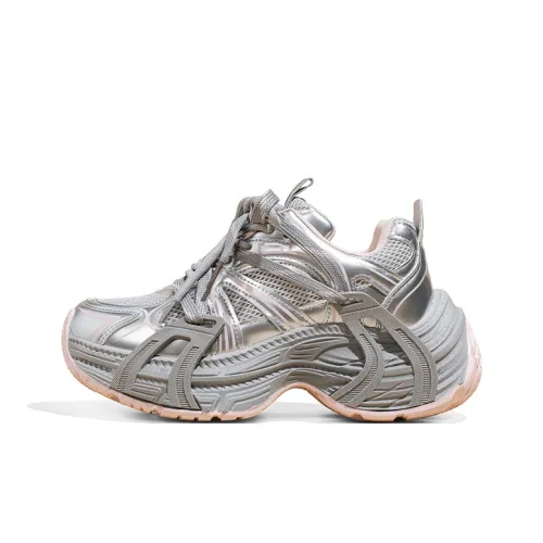 A Poinsettia Princess Женские массивные кроссовки