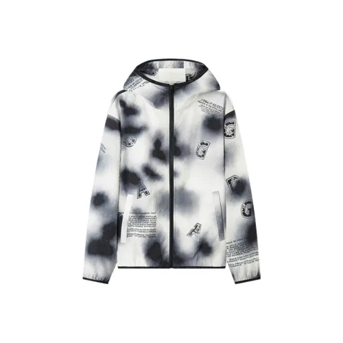 DEGAIA SS24 Куртки Пальто Мужской Светло-Серый Буква