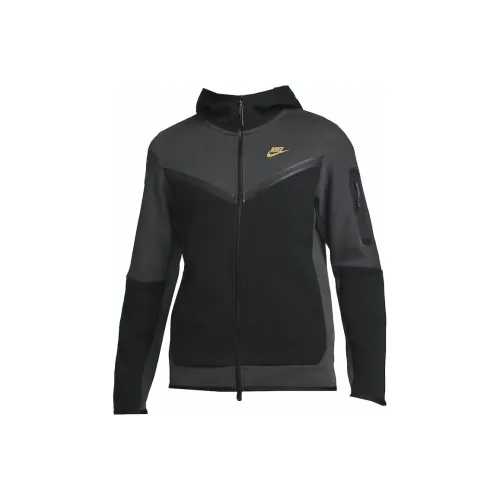 Nike Мужские черные куртки