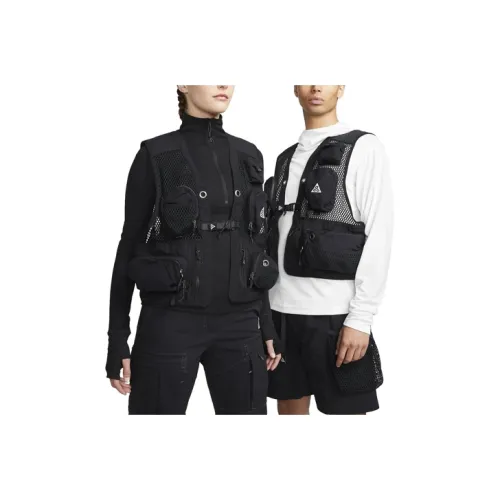 NIKE Черные Унисекс Жилеты