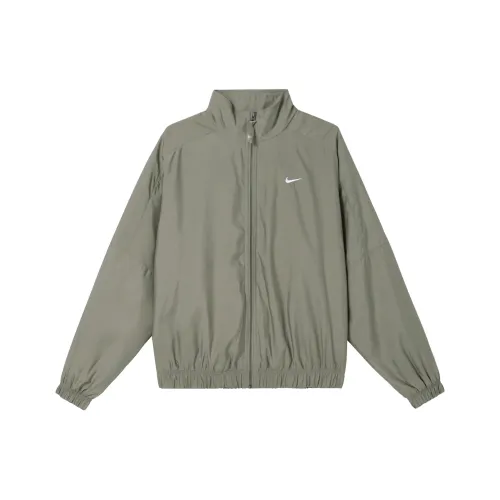 Nike Зеленый Мужской Пуховик