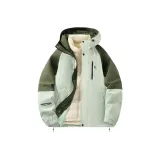 Мятно-зеленый