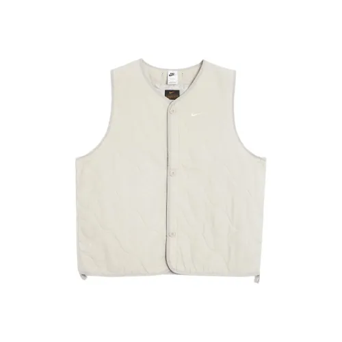 Nike Белые Мужские Жилеты