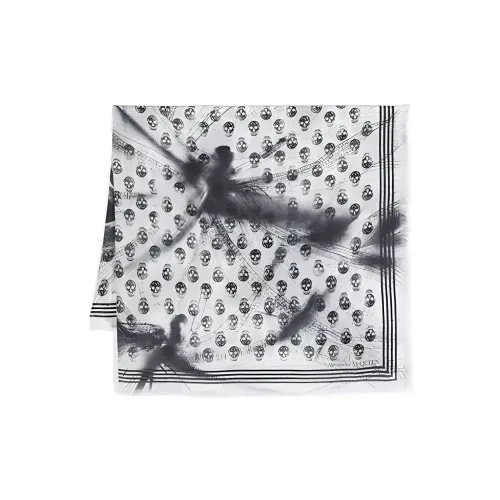 Alexander McQueen Вязаные шарфы Мужской Белый Черный