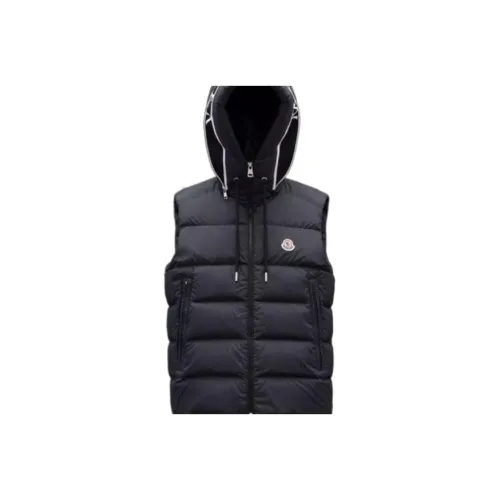 Moncler Мужские жилеты черного цвета