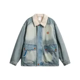 Светло-голубой