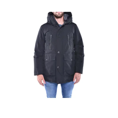 WOOLRICH Куртки и Пальто Мужской Черный