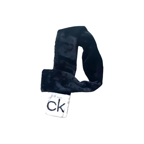 Calvin Klein Вязаные шарфы Женские