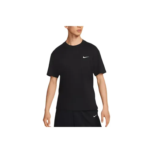 Nike Мужские черные футболки