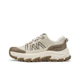 Бежево-коричневый