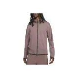 Цветущая слива Эрозия