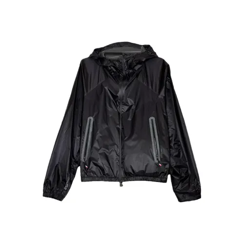 MONCLER Черные Мужские Куртки