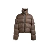 Темно-коричневый