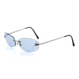 Серебристый