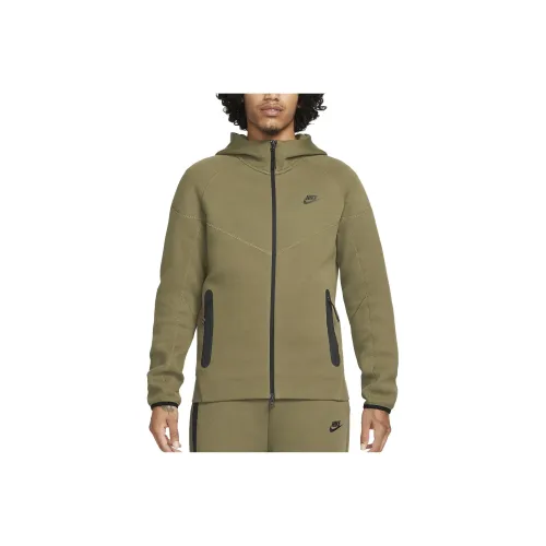 Nike Средний оливковый Мужские куртки