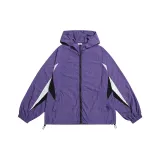 Темно-красновато-фиолетовый