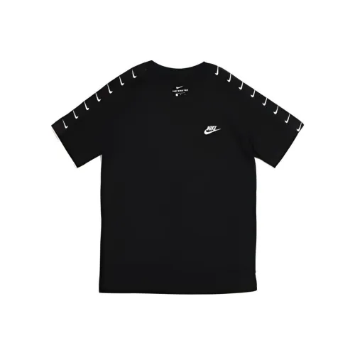 Мужские футболки Nike