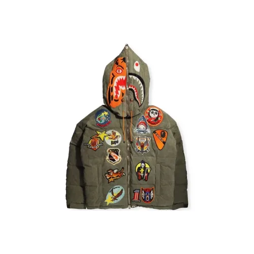 A BATHING APE x READYMADE Shark Series Пуховик Мужской Оливково-зеленый