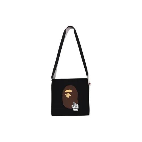 A BATHING APE Сумки Мужские Черные