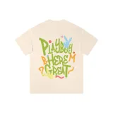 Светлый бежево-абрикосовый.