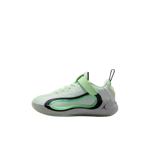 Джордан Luka 4 Нижняя юбка Устойчивая к истиранию Низкий топ Детские баскетбольные кроссовки Зеленый Детские 3-7 лет