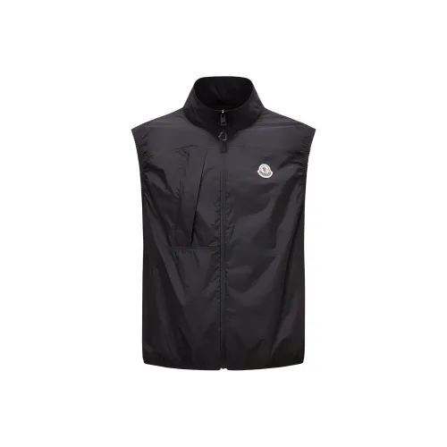 Moncler Мужские жилеты черного цвета