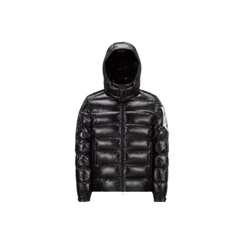 MONCLER Черный Мужской Пуховик