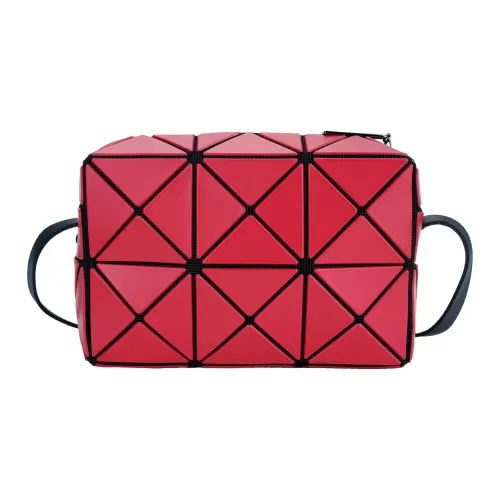 ISSEY MIYAKE Сумки через плечо Женские