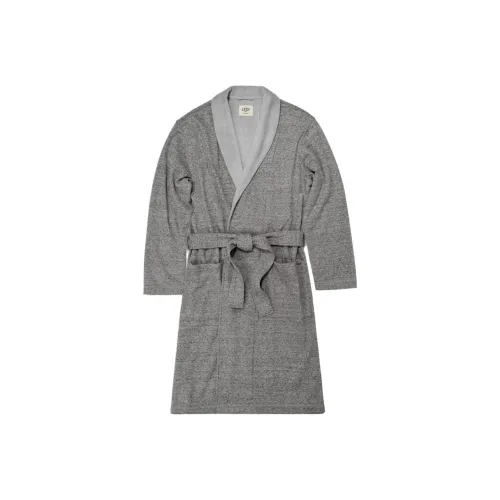 UGG Мужское пальто серого цвета