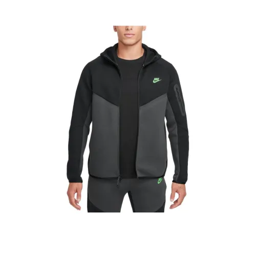 Nike Куртки и Пальто Мужские Серые