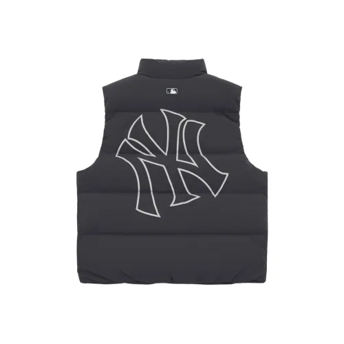 MLB New York Yankees Basic Collection Пуховый жилет Унисекс Угольный серый