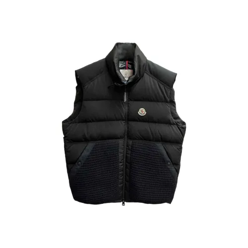 Moncler Мужские жилеты черного цвета