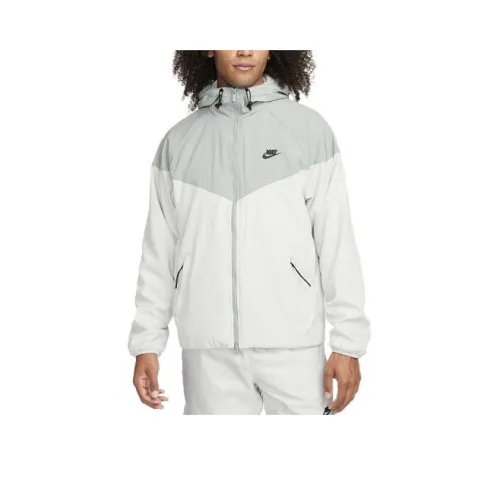 Nike Слюдяной зеленый Мужские Куртки