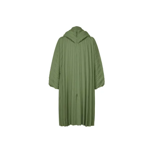 ISSEY MIYAKE Зеленое Мужское Пальто