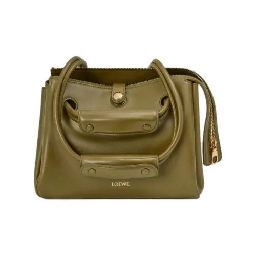 LOEWE Сумки через плечо Женские