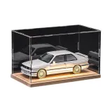 BMW M3 [Белый] + Защита от пыли из массива дерева