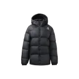 Призрачно черный