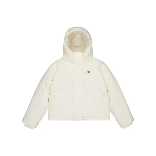 New Balance Экрю Унисекс Пуховики