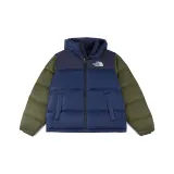 Голубо-зеленый