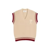 Кремово-абрикосовый