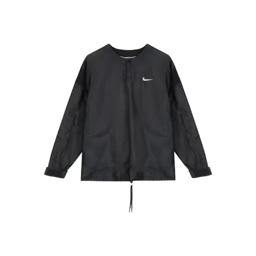 Nike Мужские черные куртки