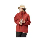 Кирпично-красный