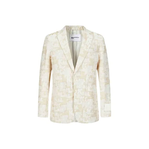 Мужской деловой костюм бренда KARL LAGERFELD бежевого цвета