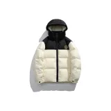 Бежево-абрикосовый