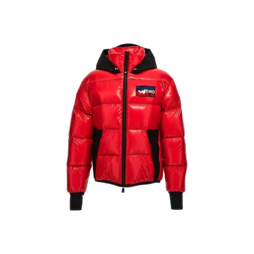 Moncler Grenoble Мужской пуховик красного цвета