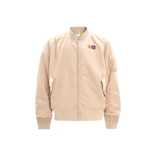 Nike Пуховик Мужской Desert Yellow