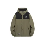 Армейский зеленый